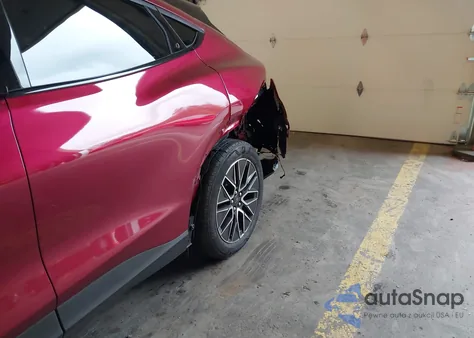 2025 Ford Mustang Mach-E Premium z USA, uszkodzony, nr VIN 3FMTK3SUXSMA28229